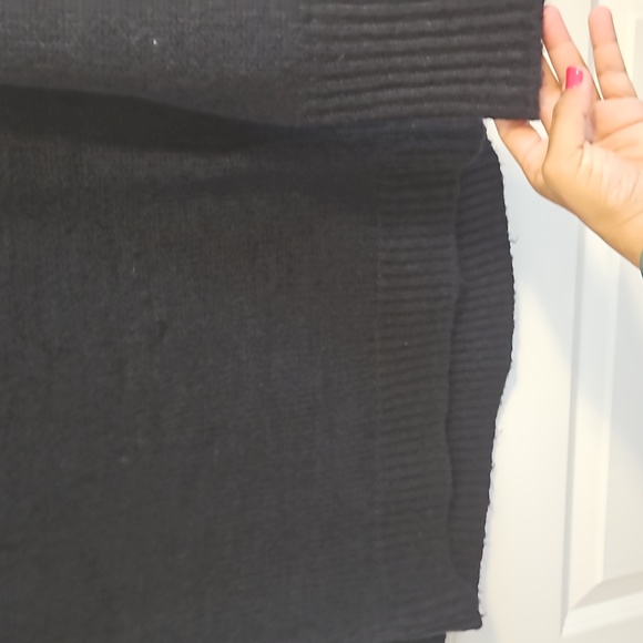 Ann Taylor Black Sweater - Picture 3 of 3